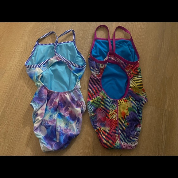 Womens Speedo Swimsuit - Picture 2 of 4